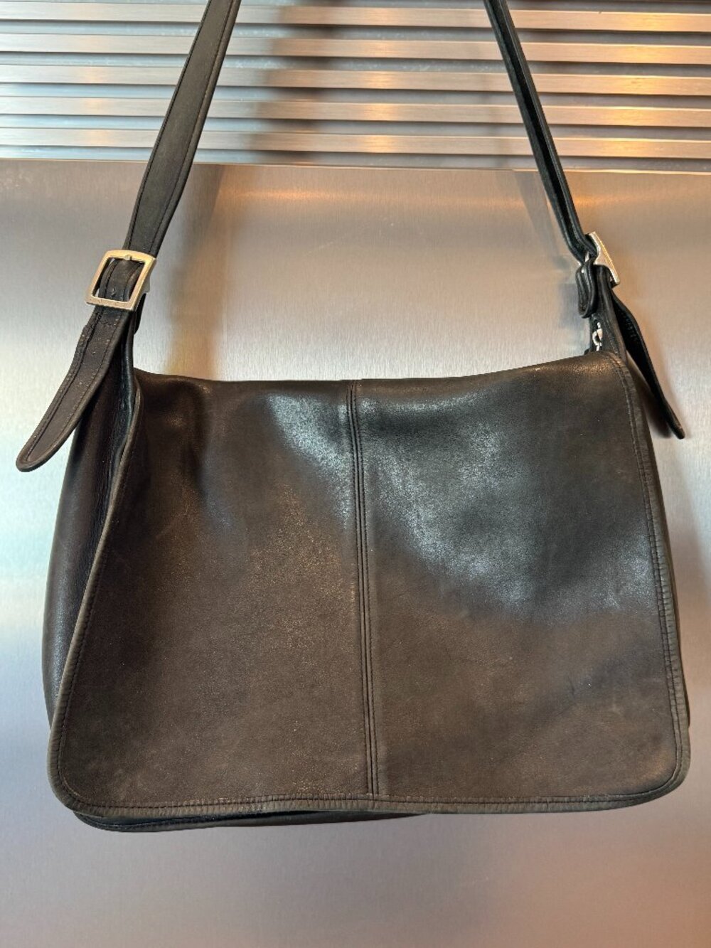 Vintage Coach Black Leather Messenger Bag Mail Bag 5206 USA